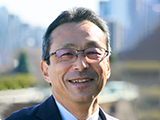 梅田 靖 氏